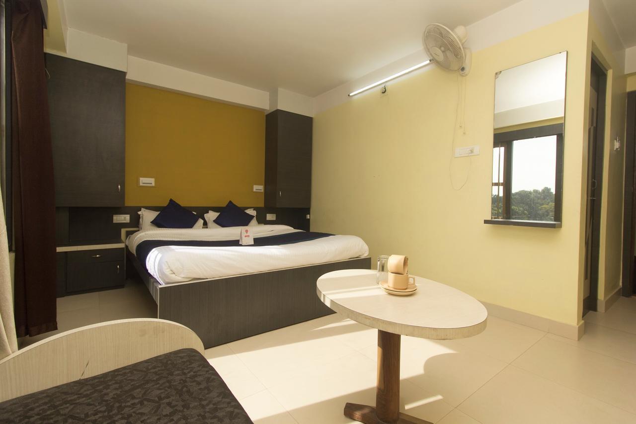 Hotel Jagat Siliguri Ngoại thất bức ảnh