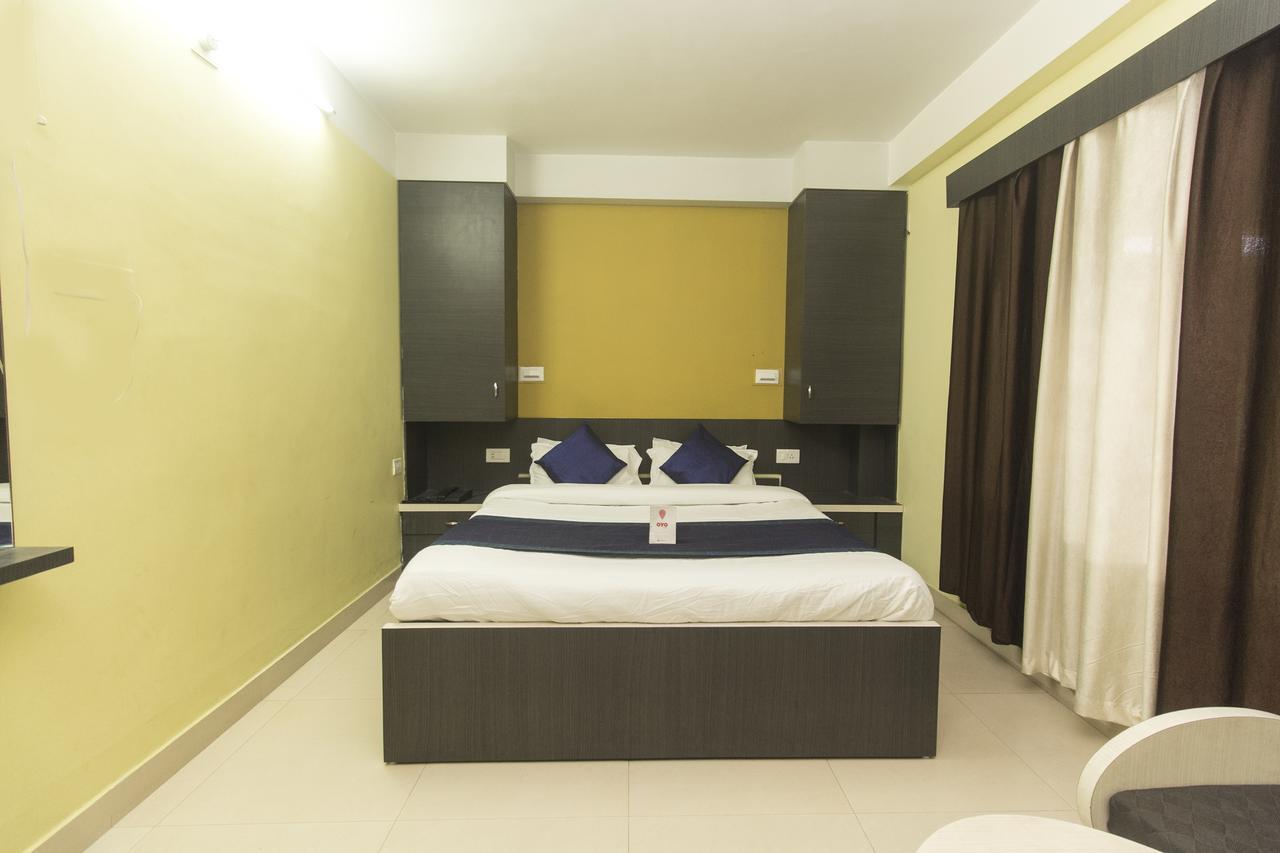 Hotel Jagat Siliguri Ngoại thất bức ảnh